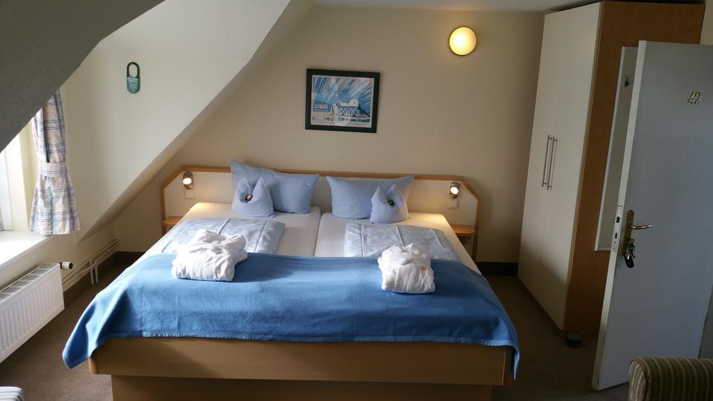 Clausen Hotel Westerland Esterno foto