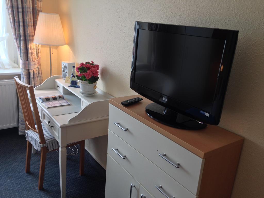 Clausen Hotel Westerland Esterno foto