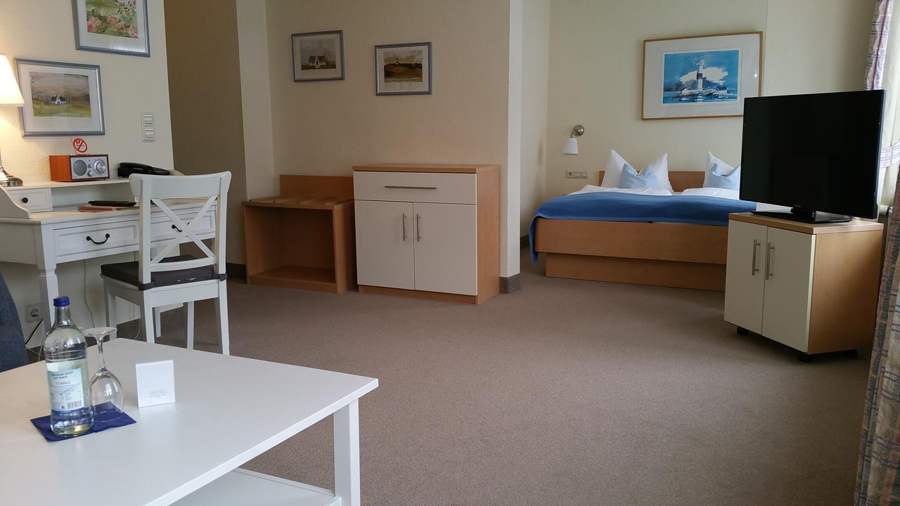 Clausen Hotel Westerland Esterno foto